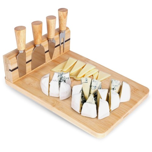 Deska do krojenia oraz serwowania serów z nożami